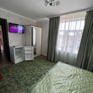 2-х местный номер с 1 кроватью люкс с видом на город