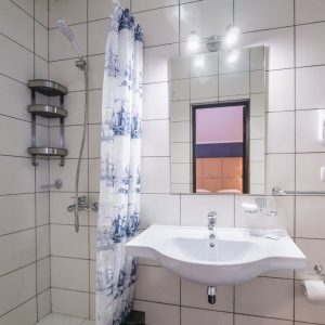 2-х местный номер с 1 кроватью стандарт с балконом
