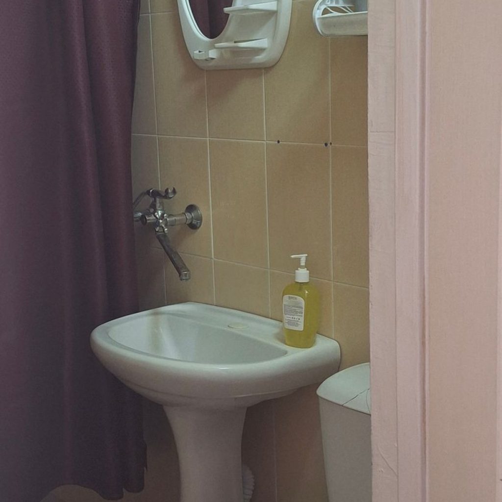 6825b7e2e639e