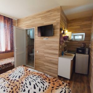Студия с кухней, удобствами, балконом, 7 минут до моря